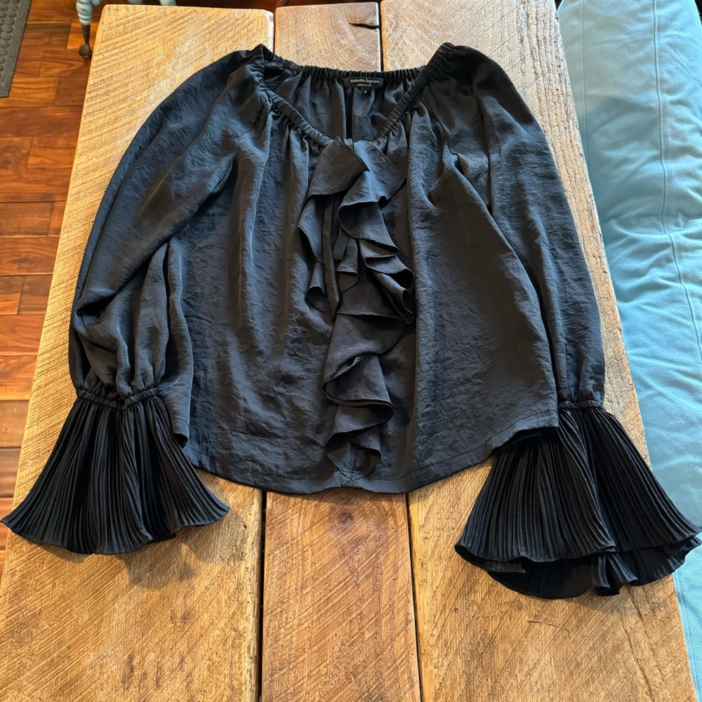Nanette Lepore black billowy long sleeve blouse with tie neck + ruffles, Size 4